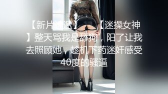 母狗一边口一边讲自己破处经历，背着男友偷情还不回消息