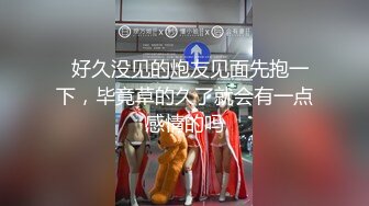 【快递站小妹】挑战取快递人前露出 跳蛋高潮娇喘 被人发现 (2)