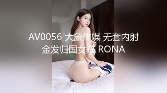 风骚老板娘全程露脸开着店门就在镜头前坦胸露乳，奶子上写着干我腿上还让草她，淫声荡语自慰骚穴高潮喷水