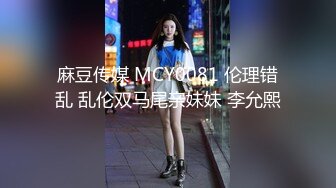 这么骚的女人居然还有这么美的穴