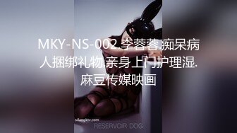 最新全镜偷窥青春美眉嘘嘘