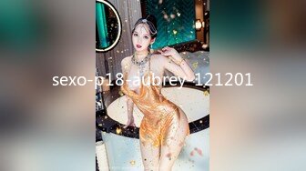 2024年10月最新，【家有E妻】，e嫂乳交精选，这一对巨乳天生就是为了乳交，当涂满精油，谁也无法阻挡